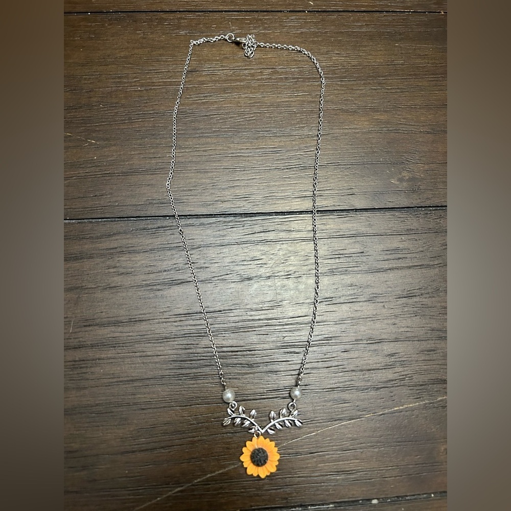 Sunflower Pendant Necklace in Silver and Orange - Picture 3 of 3